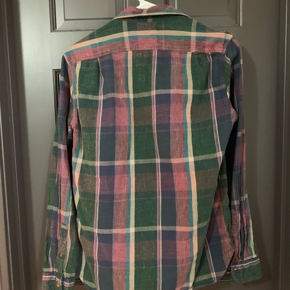 Button Down - Picture 4 of 4